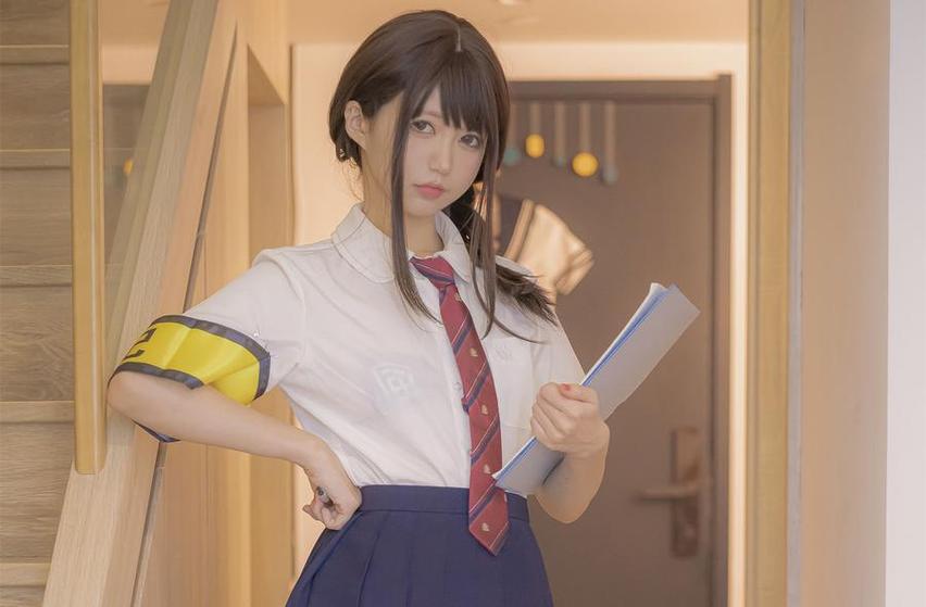 在这个图包中找到惊艳的魔物喵cos写真